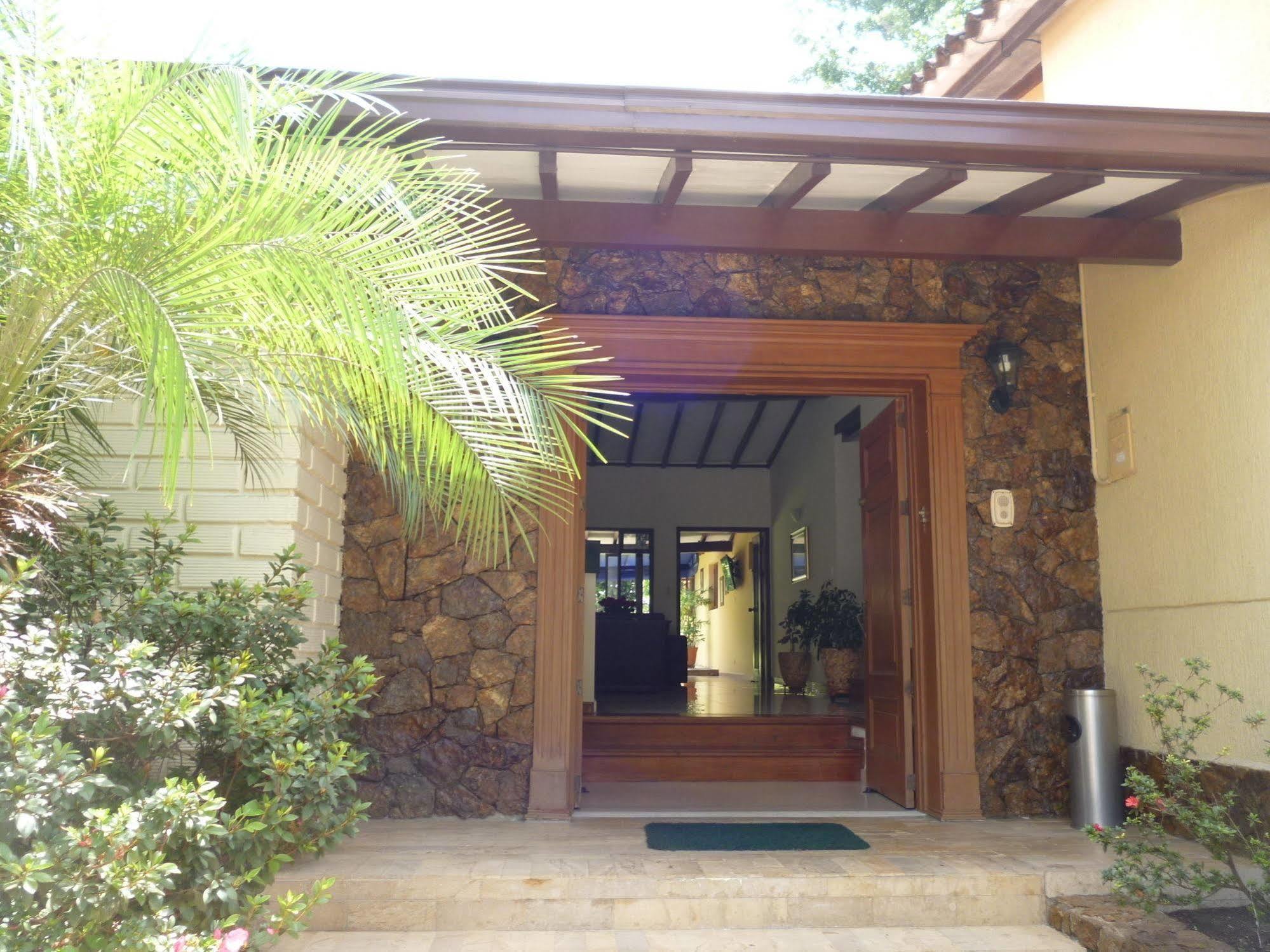 Hotel Poblado Campestre Medellin